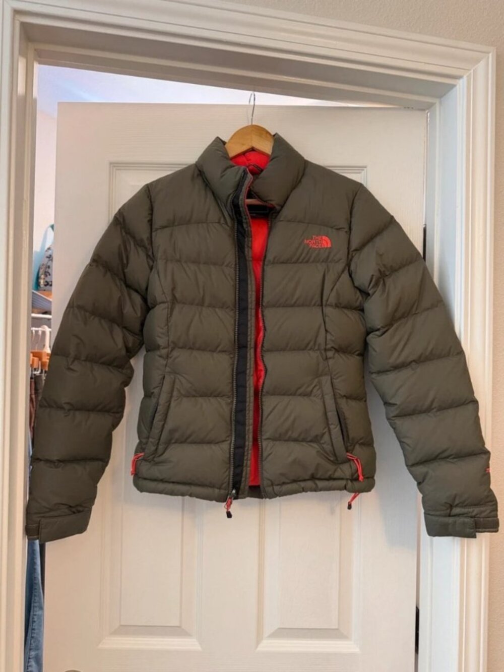 The North Face Goose Down Puffer Jacket Olive Green Red Size XS